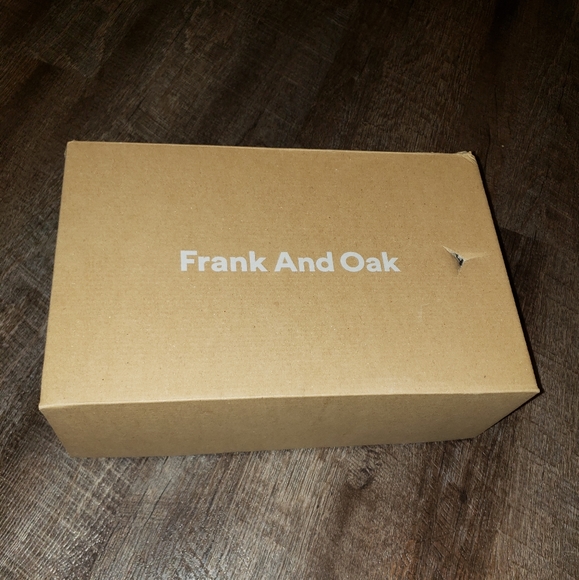 Frank And Oak Flats - Picture 5 of 5